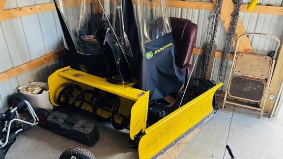 Image of John Deere X500 Image 1