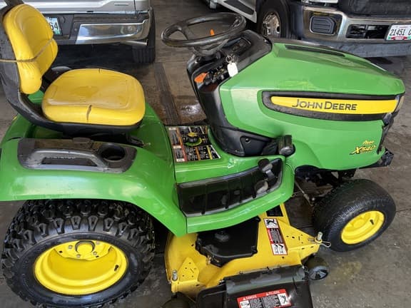 Image of John Deere X540 equipment image 1