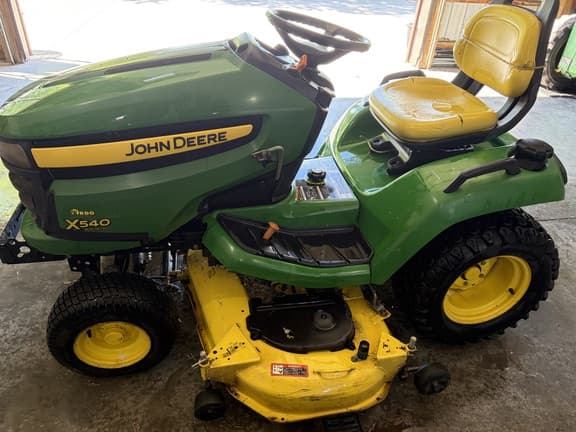 Image of John Deere X540 Primary image