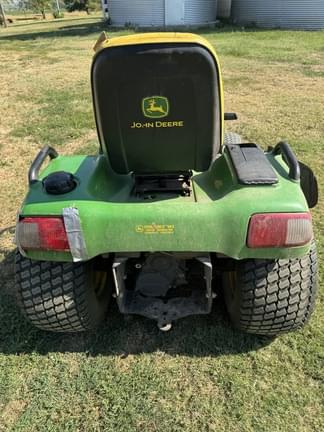 Image of John Deere X720 equipment image 4