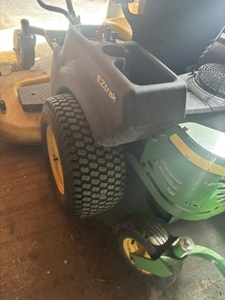 Image of John Deere Z465 equipment image 4