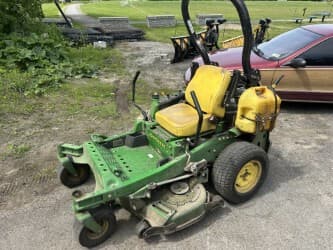 Image of John Deere Z810A Image 0