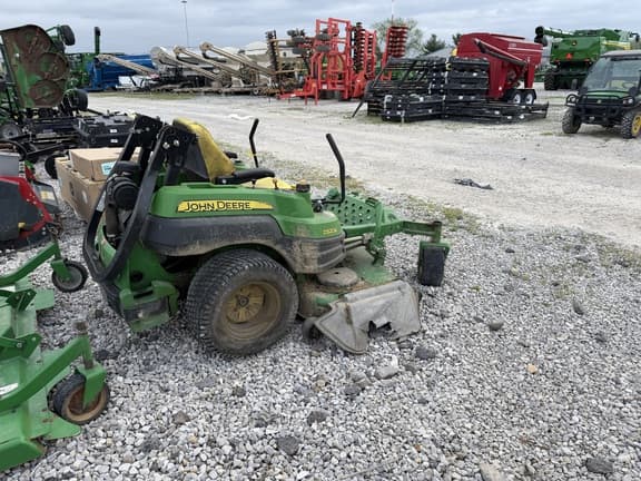 Image of John Deere Z820A Image 1