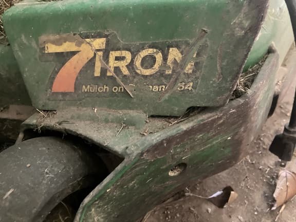 Image of John Deere Z820A equipment image 4