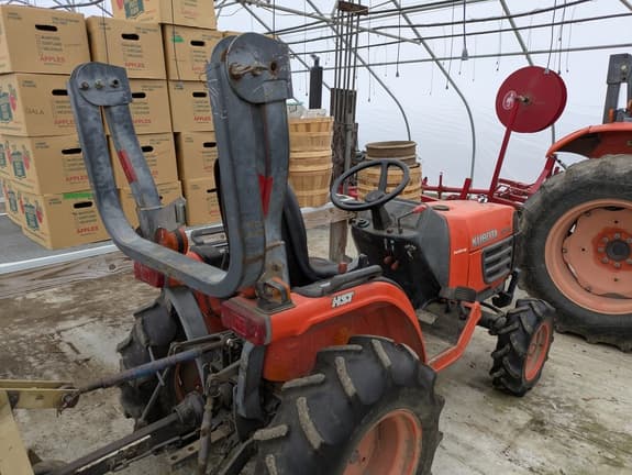 Image of Kubota B7510 Primary image