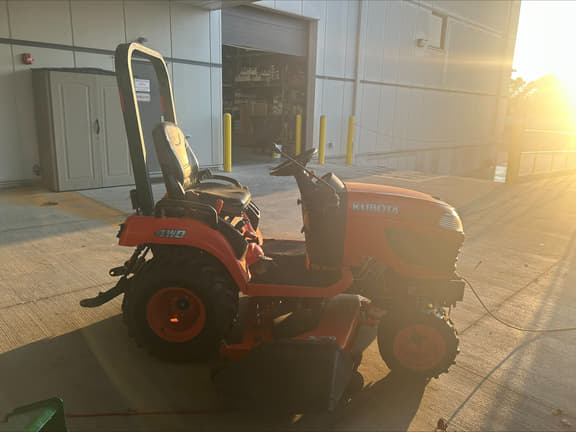 Image of Kubota BX2660 equipment image 4