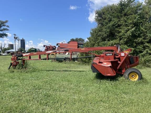 Image of New Holland 1441 equipment image 1