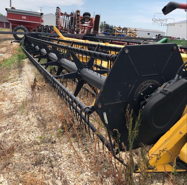 Image of New Holland 74C equipment image 1