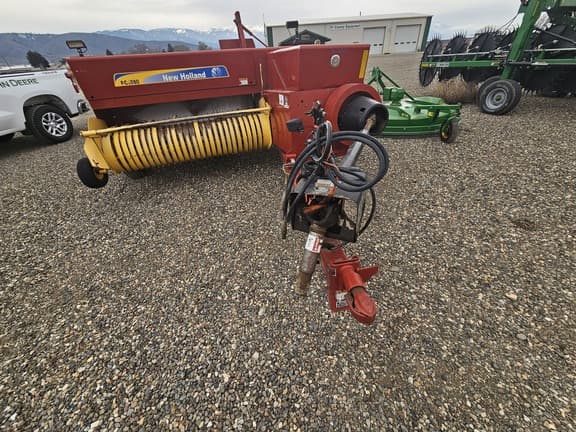Image of New Holland BC5080 equipment image 4