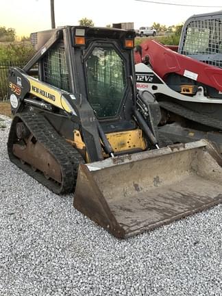 Image of New Holland C175 equipment image 1