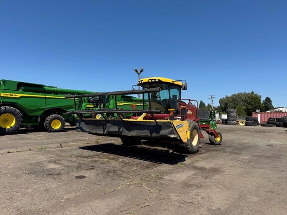 2008 New Holland H8060 Equipment Image0
