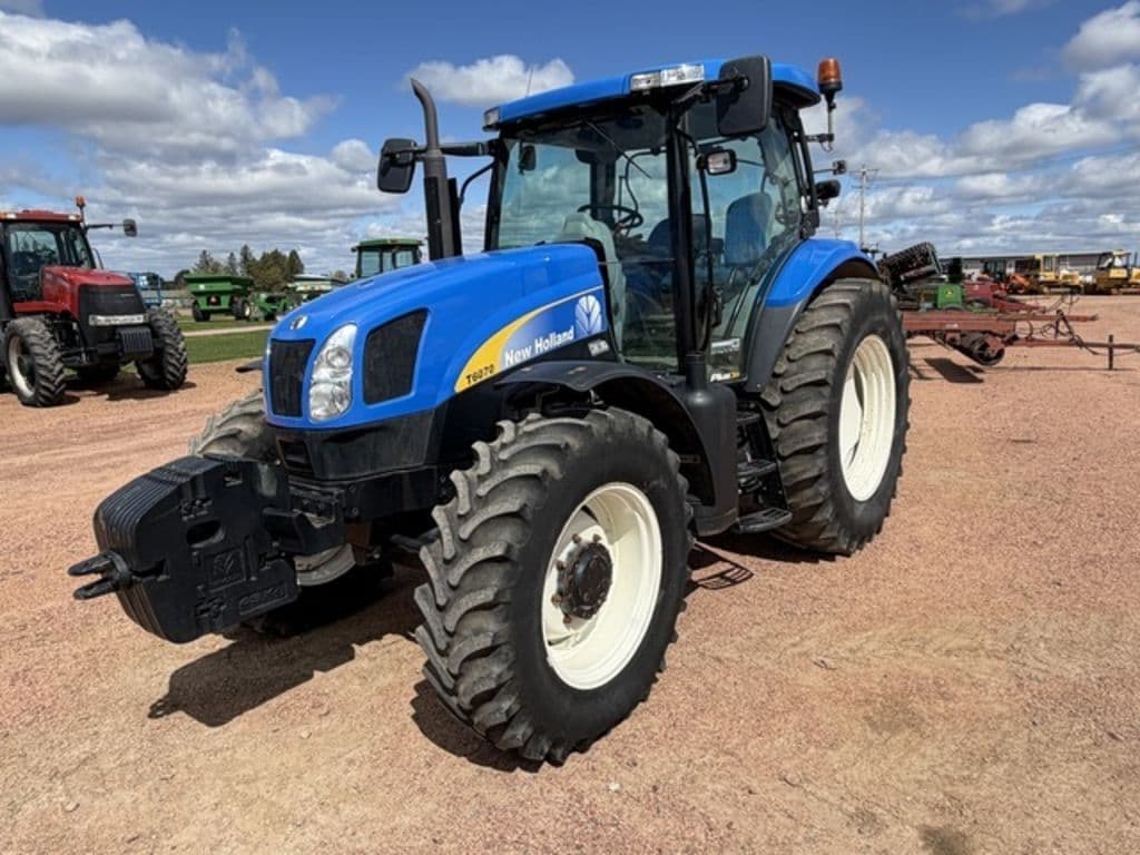 Image of New Holland T6070 Primary image