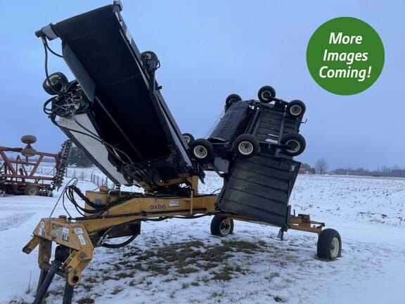 2008 Oxbo 1416 Equipment Image0