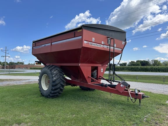 2008 Unverferth 8250 Equipment Image0