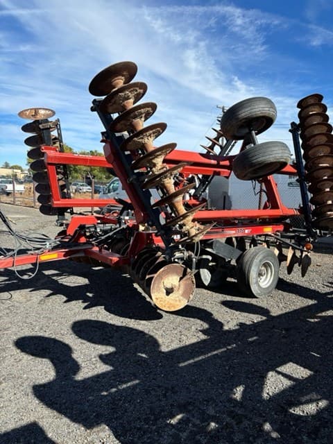 Image of Case IH 370 Image 1