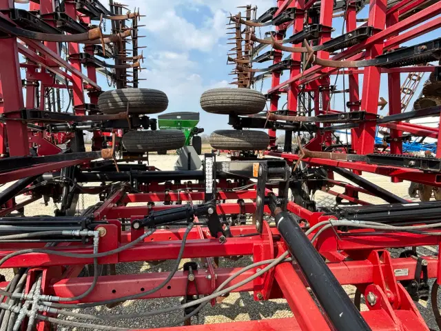 Image of Case IH Tigermate II equipment image 1