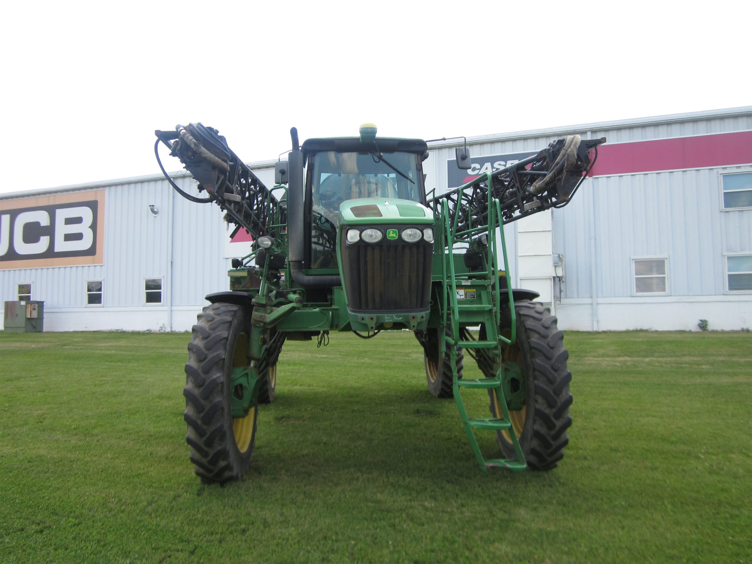 2009 John Deere 4830 Equipment Image0