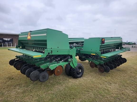 Image of Great Plains 3S-3000HD equipment image 4