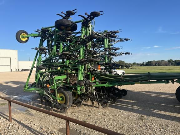 Image of John Deere 1870 equipment image 3