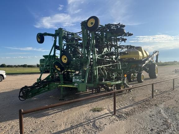 Image of John Deere 1870 Primary image