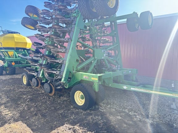 2009 John Deere 1890 Equipment Image0