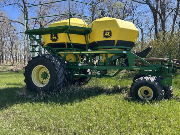 2009 John Deere 1890 Equipment Image0