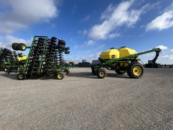 Main image John Deere 1890