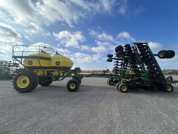 Image of John Deere 1890 equipment image 3