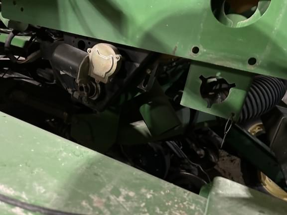Image of John Deere 1990 equipment image 3