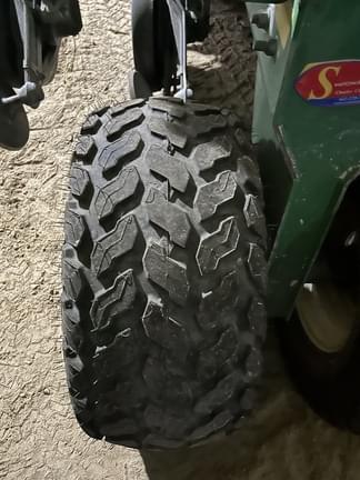 Image of John Deere 1990 equipment image 1