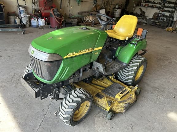 Image of John Deere 2305 Primary image