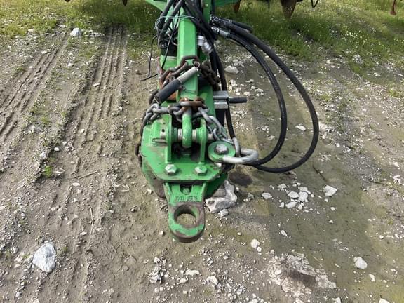 Image of John Deere 2510H equipment image 3