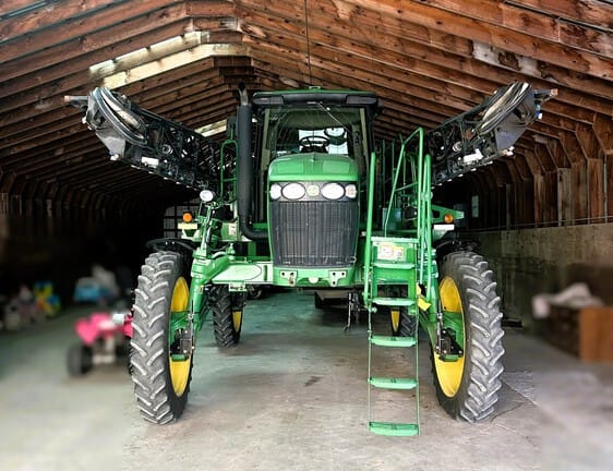 2009 John Deere 4730 Equipment Image0