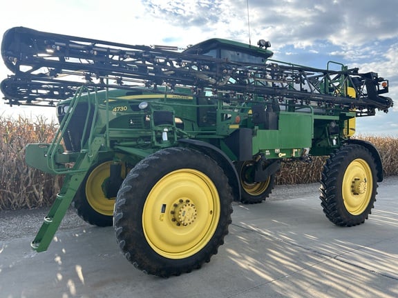 2009 John Deere 4730 Equipment Image0