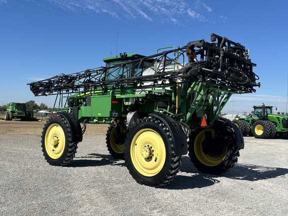 Image of John Deere 4730 equipment image 2