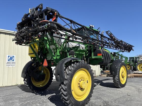 Image of John Deere 4730 equipment image 3