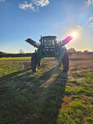 Image of John Deere 4830 equipment image 1