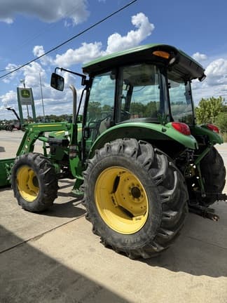Image of John Deere 5101E equipment image 3
