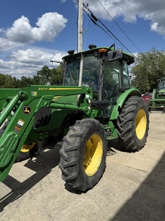 Image of John Deere 5101E equipment image 2