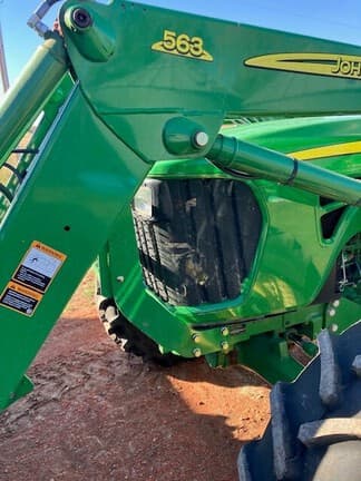 Image of John Deere 5105M equipment image 3