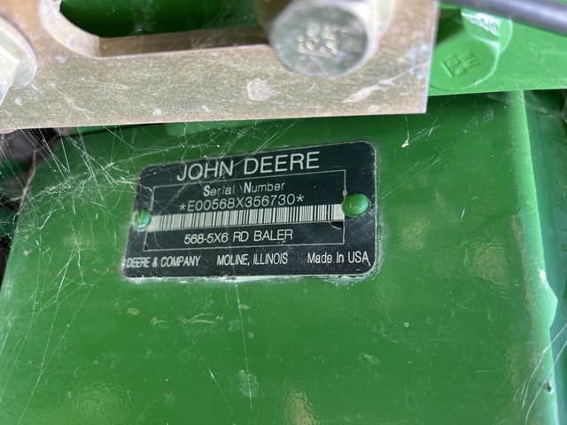 Image of John Deere 568 equipment image 4