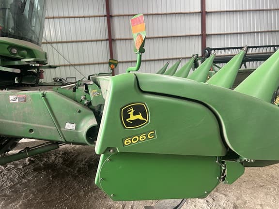 Image of John Deere 606C equipment image 1