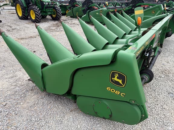 Image of John Deere 608C Primary image