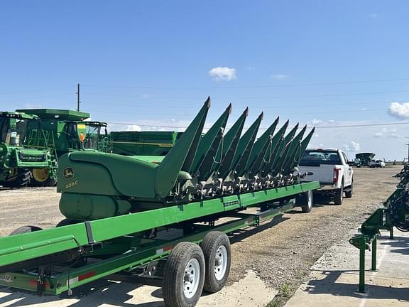 Image of John Deere 608C equipment image 1