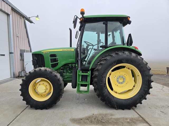 Image of John Deere 6115D equipment image 1