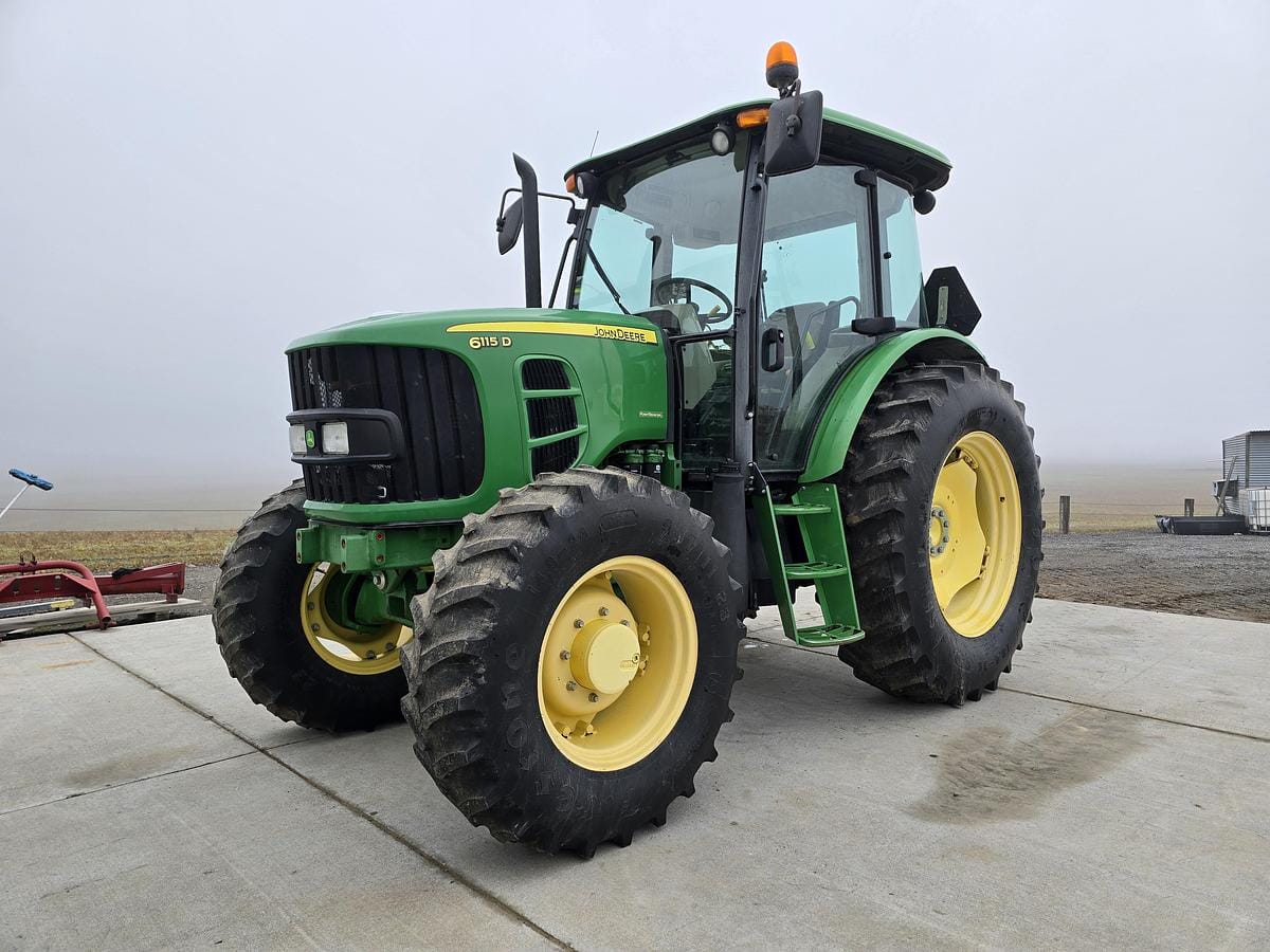 2009 John Deere 6115D Equipment Image0