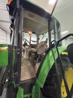 Image of John Deere 6230 equipment image 3