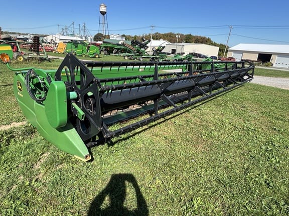 2009 John Deere 630F Equipment Image0