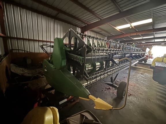 Image of John Deere 630F equipment image 3