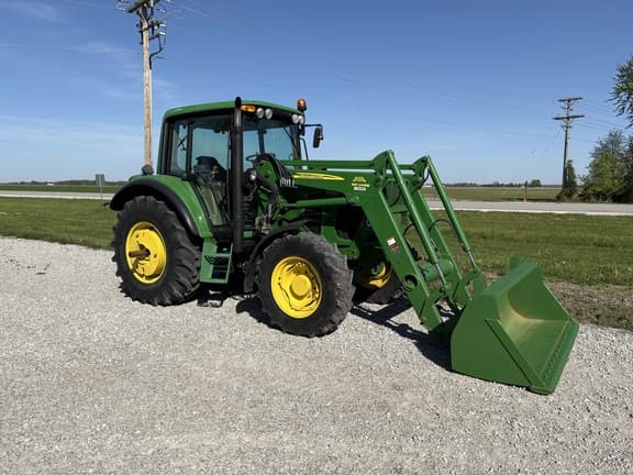 Image of John Deere 6330 equipment image 1